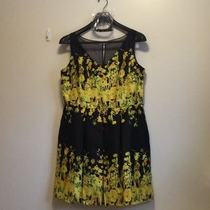 Danny and Nicole Cocktail Dress, black and yellow, size 16
